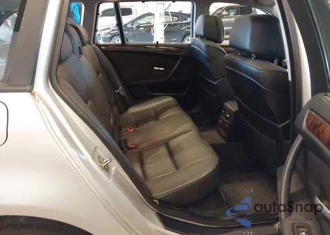 2010 BMW 535I xDrive z USA, uszkodzony, nr VIN WBAPT7C55AC237067